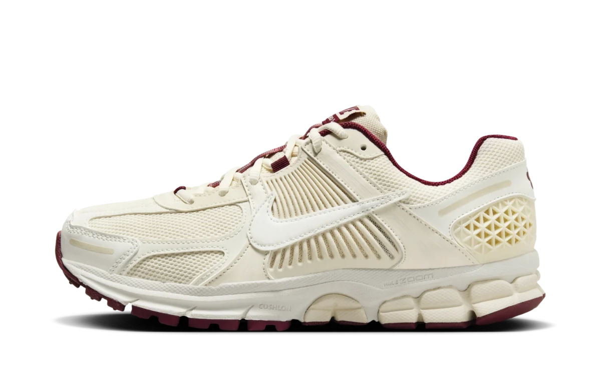 Nike Zoom Vomero 5 Valentine's Day (Women's)