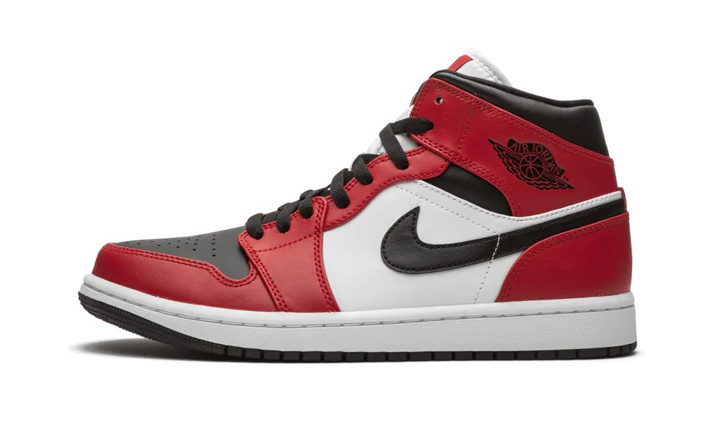 Jordan 1 Mid Chicago Toe