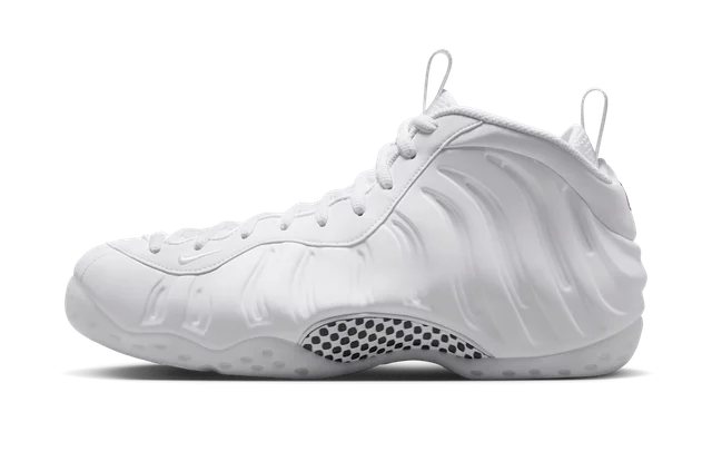 Nike Air Foamposite One Triple White