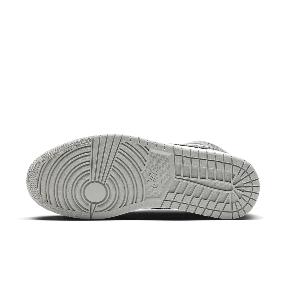 Jordan 1 Mid Light Smoke Grey