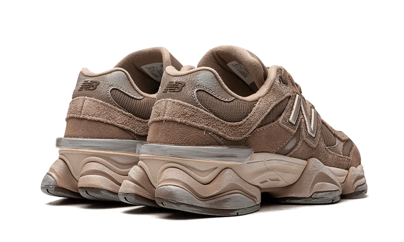 New Balance 9060 Mushroom