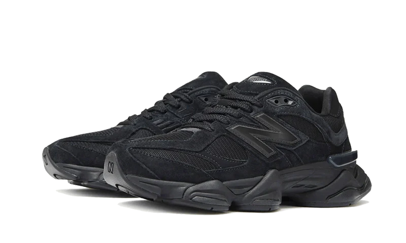 New Balance 9060 Triple Black