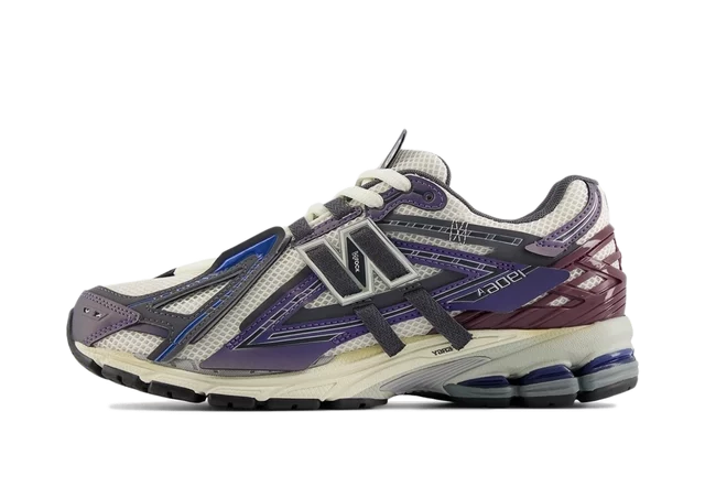 New Balance 1906A Inkwell Sea Salt