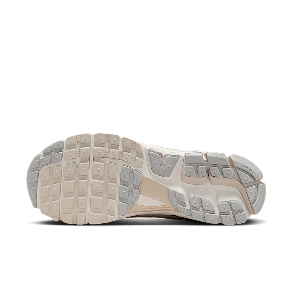 Nike Zoom Vomero 5 Light Orewood Brown