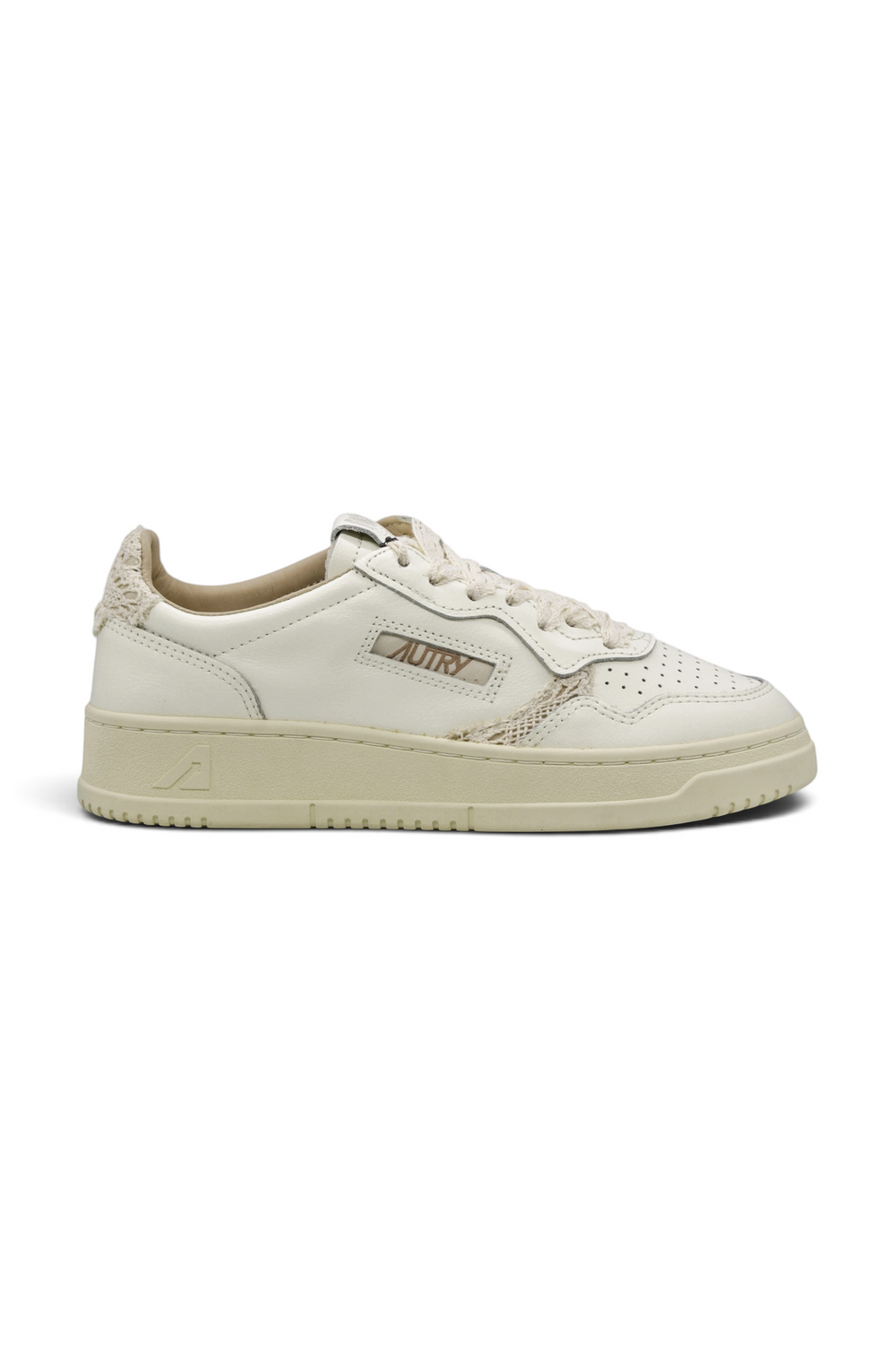 Autry Medalist Low Beige Lace (Women's)