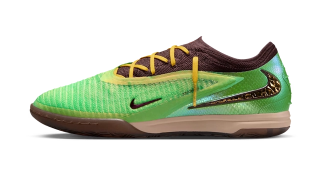 Nike Phantom 6 Low Elite IC SE Travis Scott