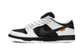Nike SB Dunk Low TIGHTBOOTH