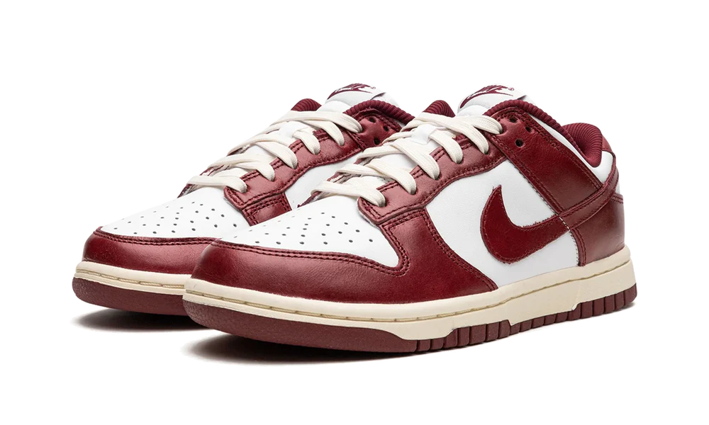 Nike Dunk Low PRM Vintage Team Red