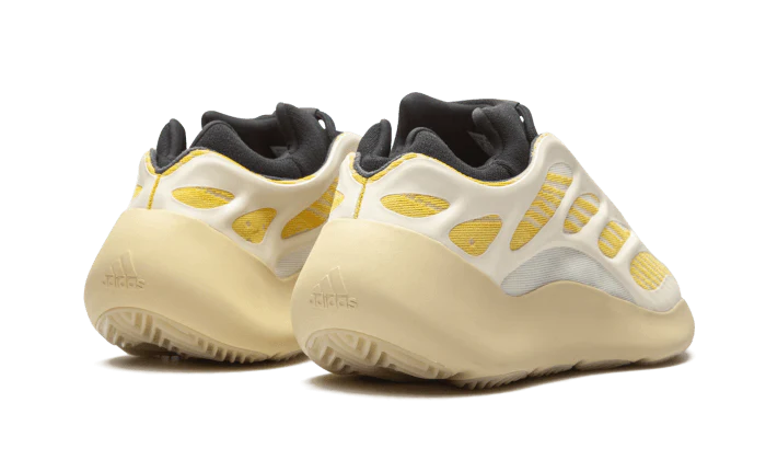 Adidas Yeezy 700 V3 Safflower